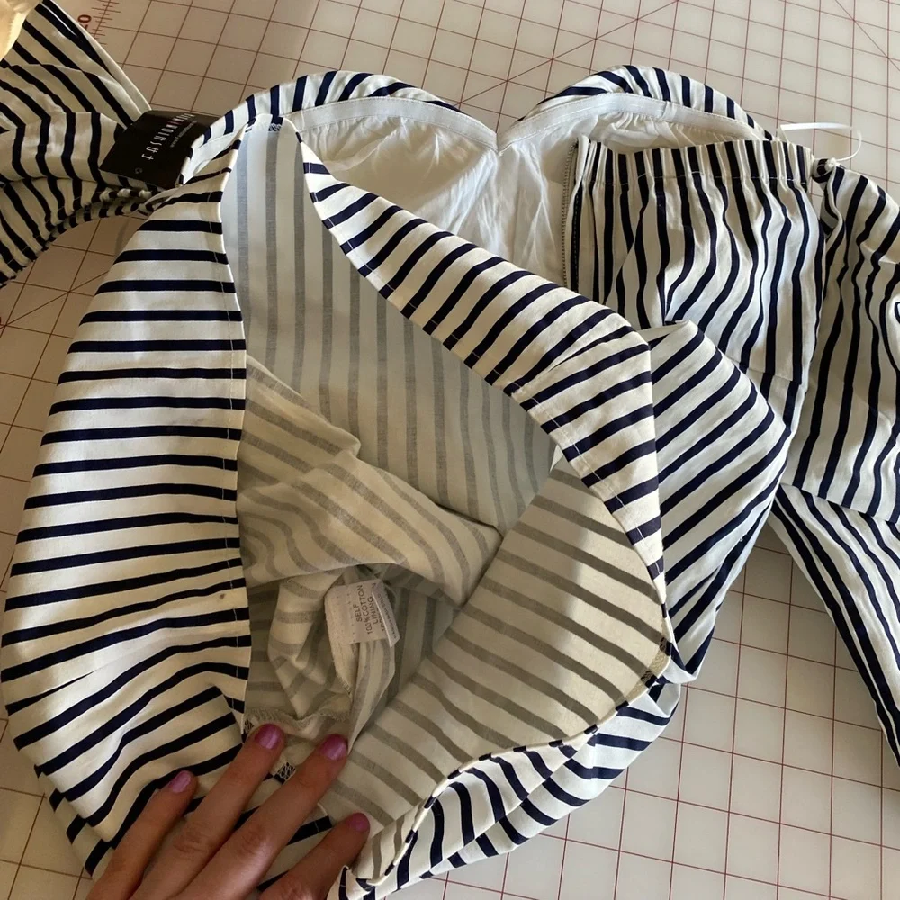 Fashion Nova NWT navy blue & white stripped strapless dress size Large - Picture 15 of 16